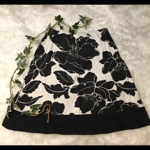 White House/Black Market skirt